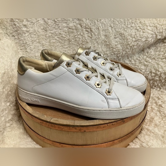 Michael Kors White and Gold Sneakers Leather Size 8.5 - Picture 4 of 11